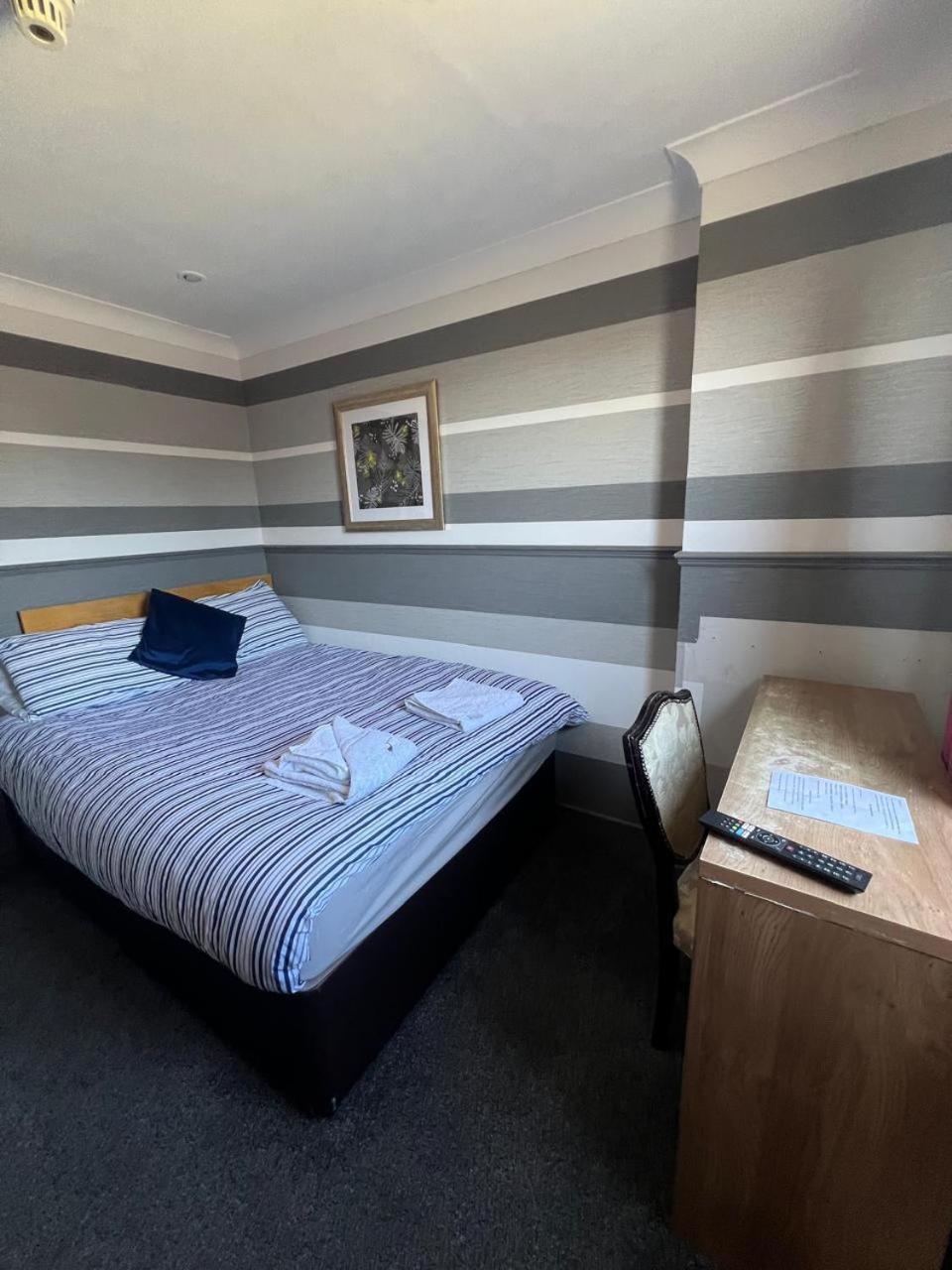 Boreland Lodge Hotel Inverkeithing Esterno foto